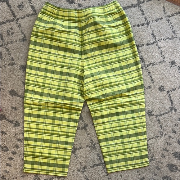 Ann Taylor Yellow Plaid Capris - Picture 3 of 3
